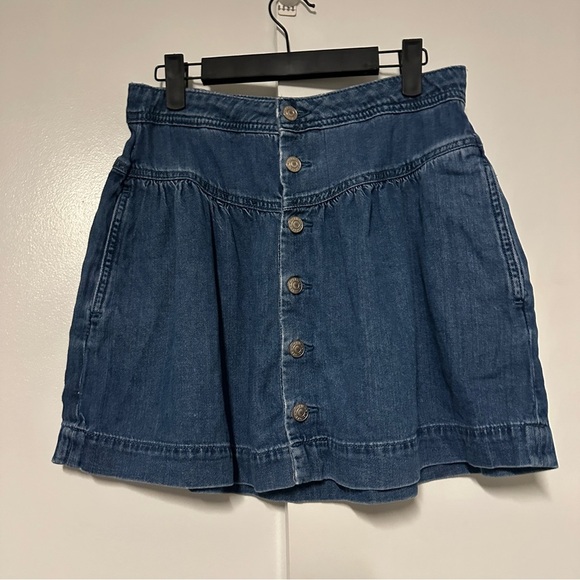 American Eagle Distressed A-Line Button Up Denim Skirt Size 8 - Picture 1 of 6